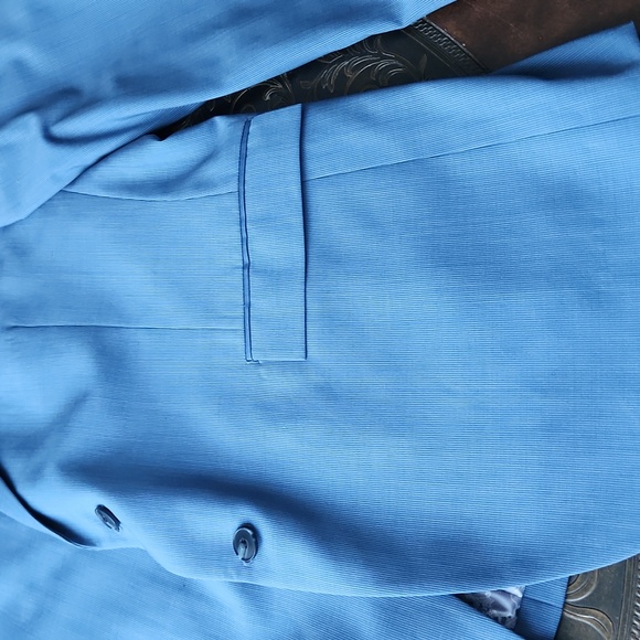 Men's Blue Suit - Picture 3 of 9